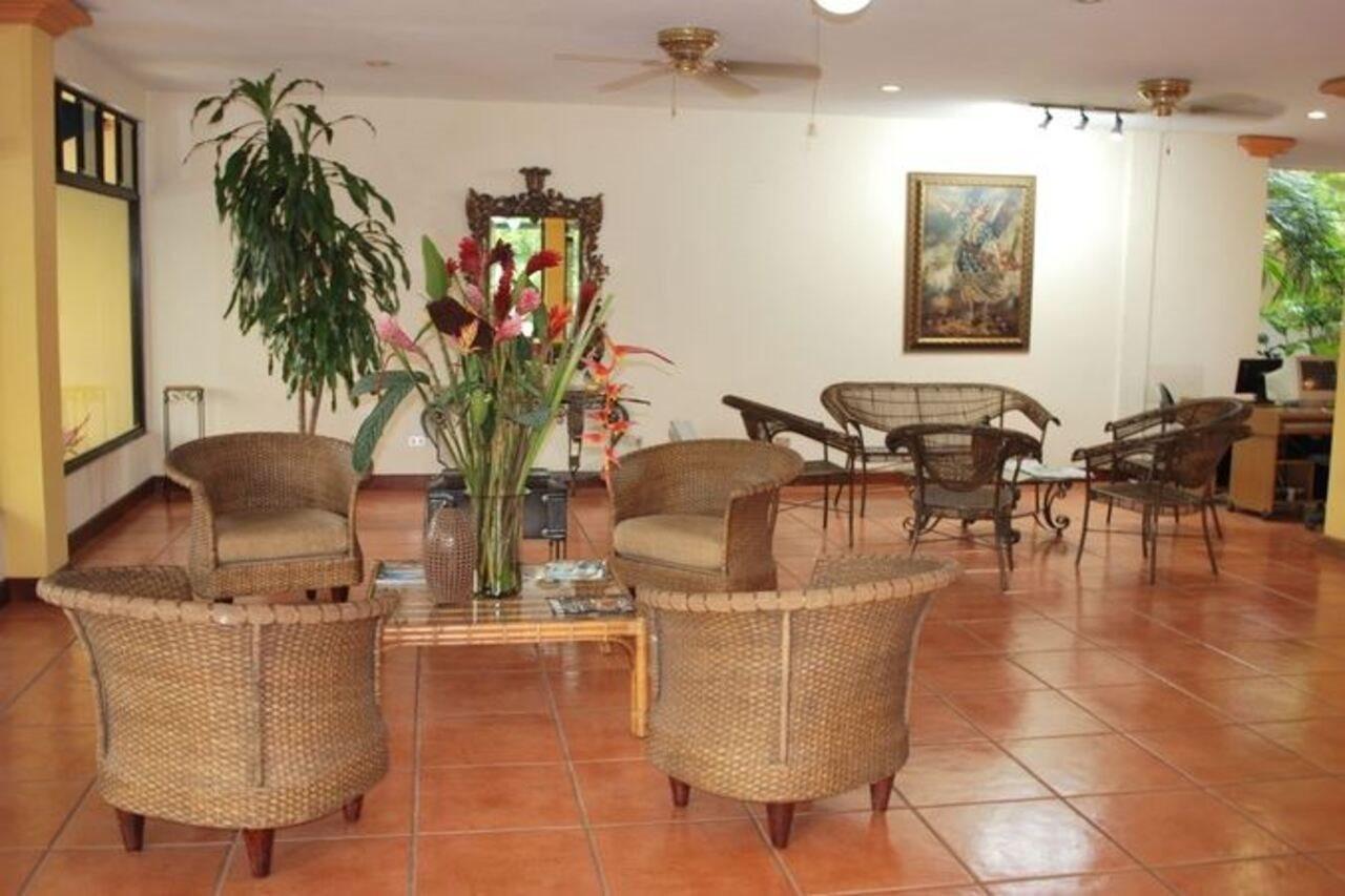 Hotel Brandts Los Robles De San Juan Managua Exteriör bild