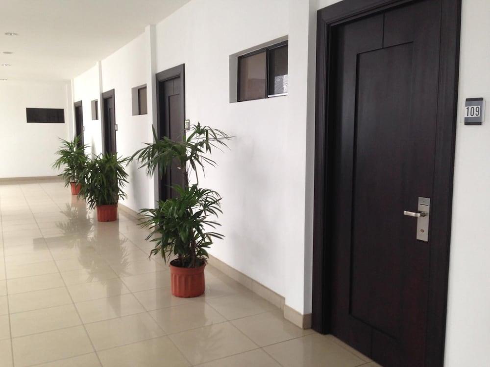 Hotel Brandts Los Robles De San Juan Managua Exteriör bild