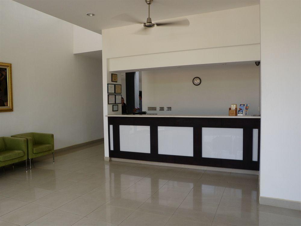 Hotel Brandts Los Robles De San Juan Managua Exteriör bild