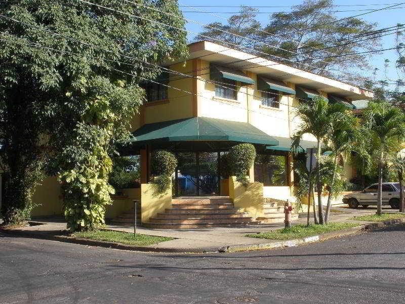 Hotel Brandts Los Robles De San Juan Managua Exteriör bild